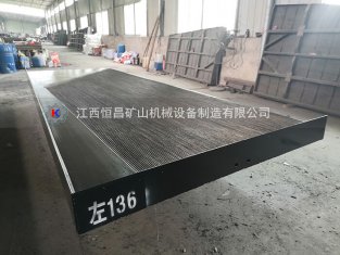 時(shí)產(chǎn)5噸砂金選礦設(shè)備有哪些?